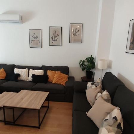 Unique Apartment In Malaga City Center With Pool Buitenkant foto
